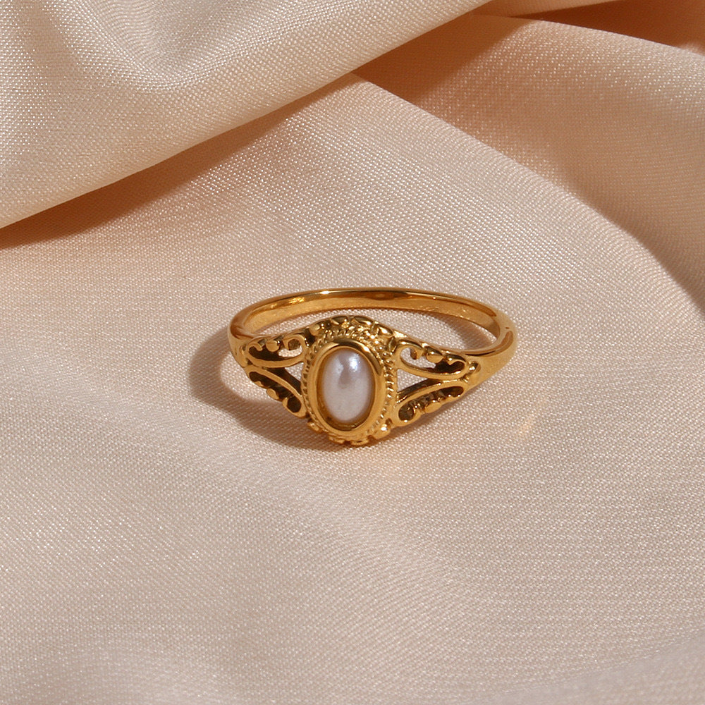 Gilded Grace Ring