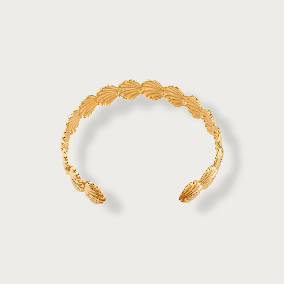 Shellé Luxe Bangle