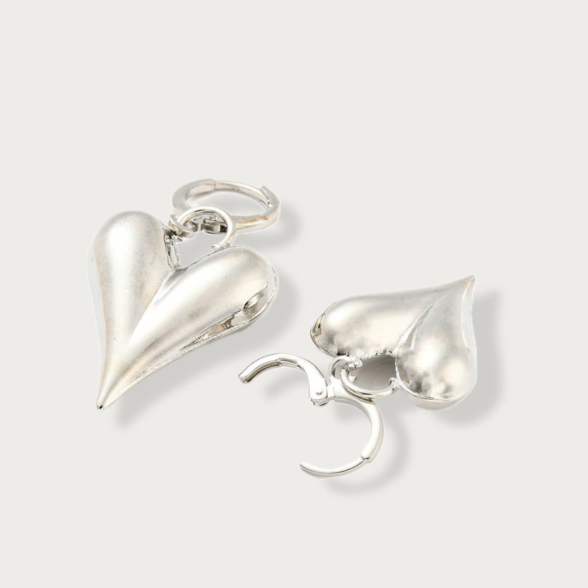 Plummy Heart Earrings