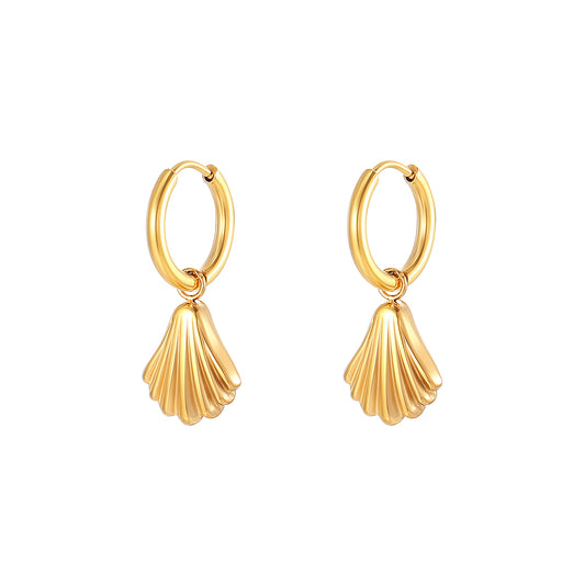 Golden shell earrings