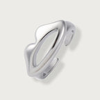 Icon Kiss Ring