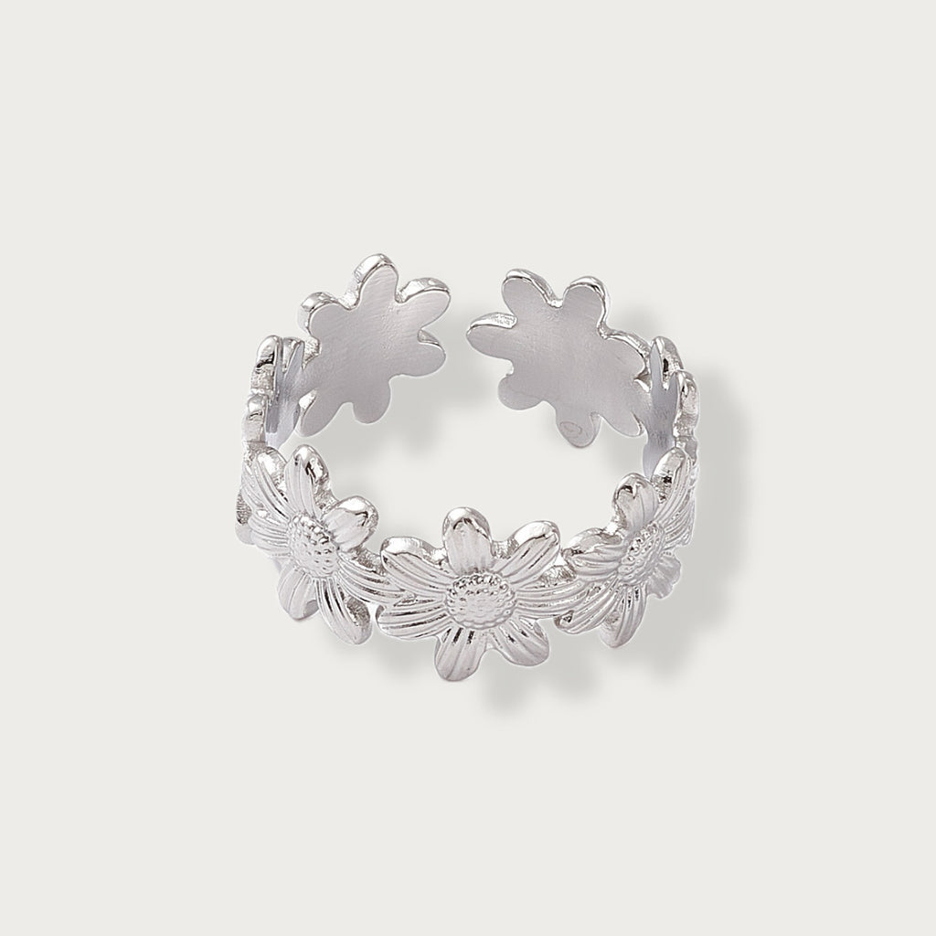 Petal Essence Ring