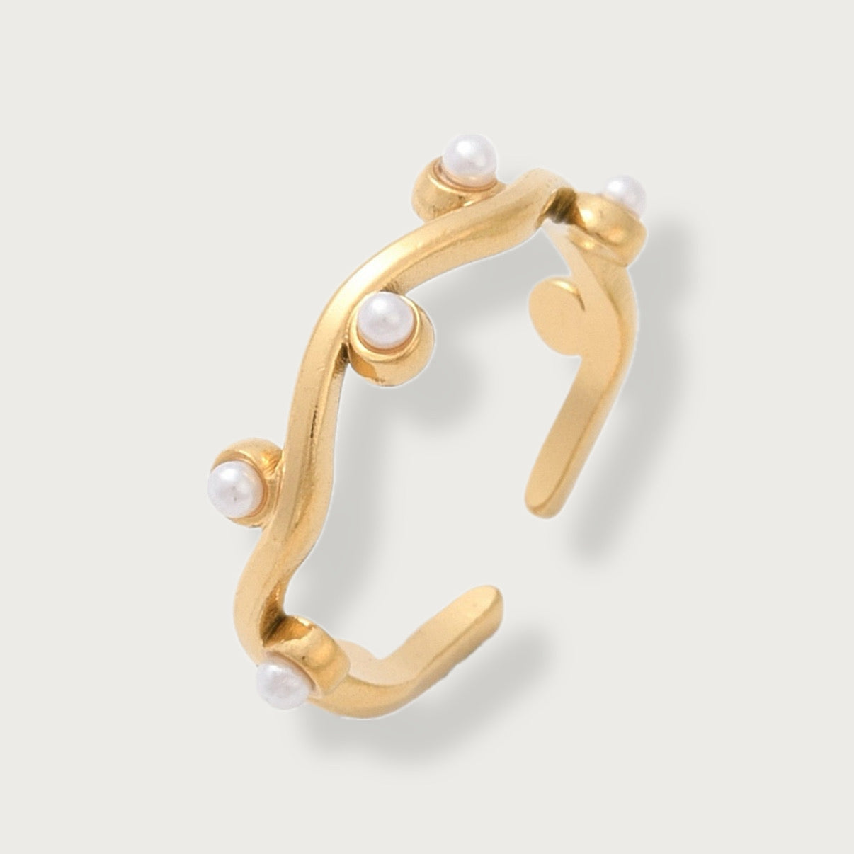 Classic Pearl Ring