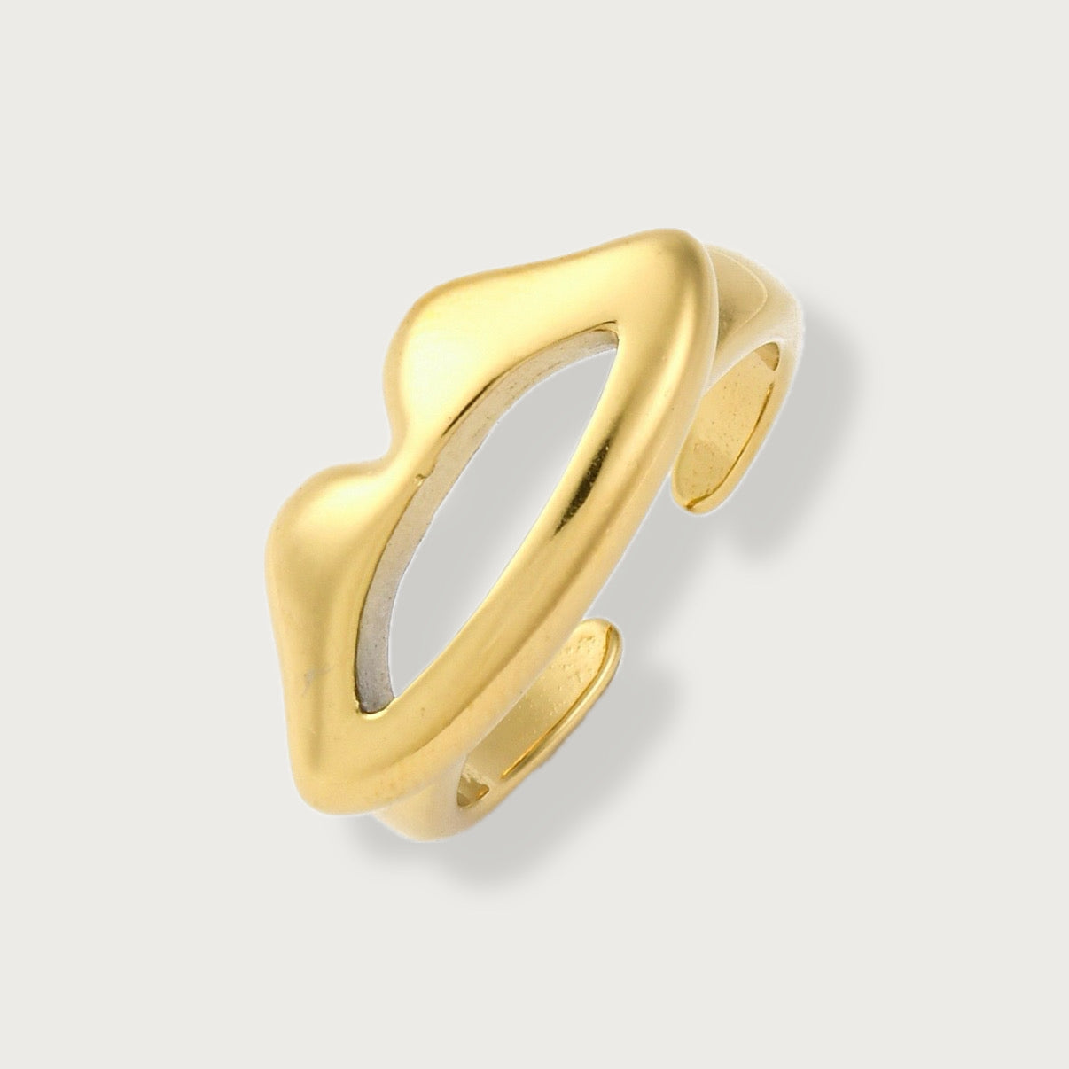 Icon Kiss Ring