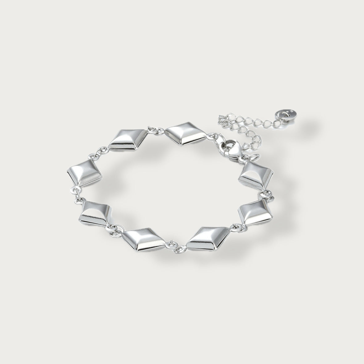 Chic Meridian Bracelet