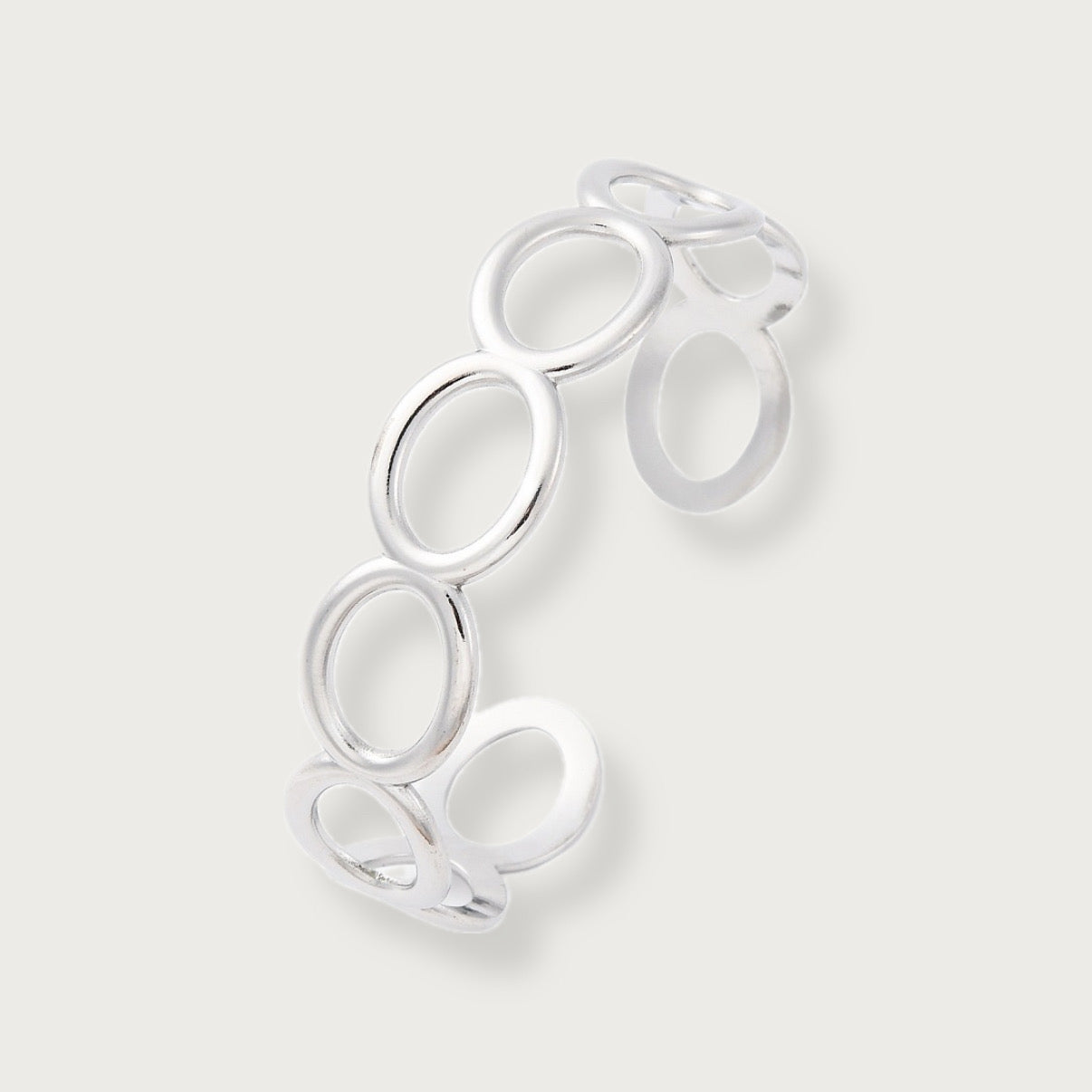 Modern Oval Bangle