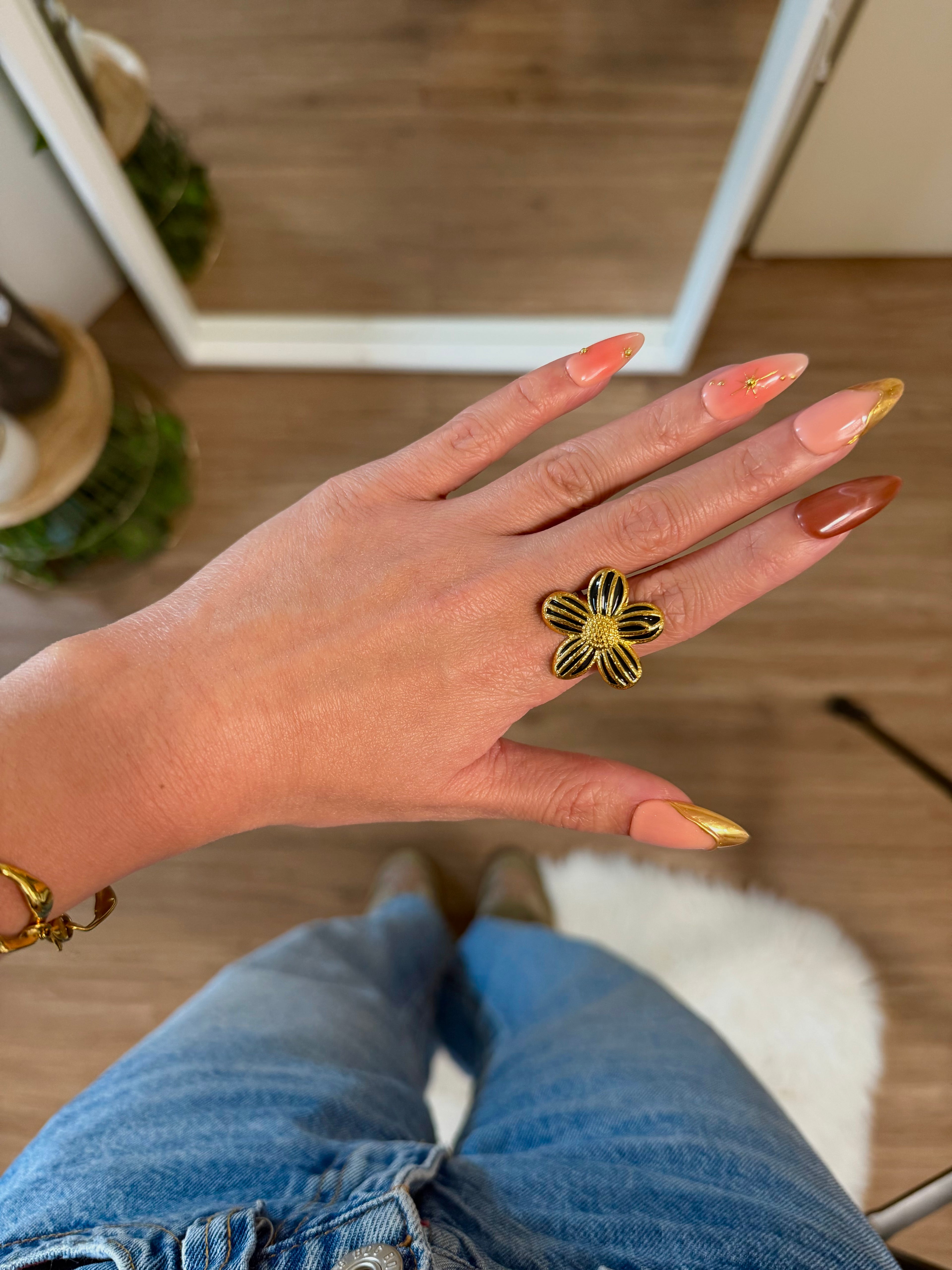 Zaya Bloom Ring