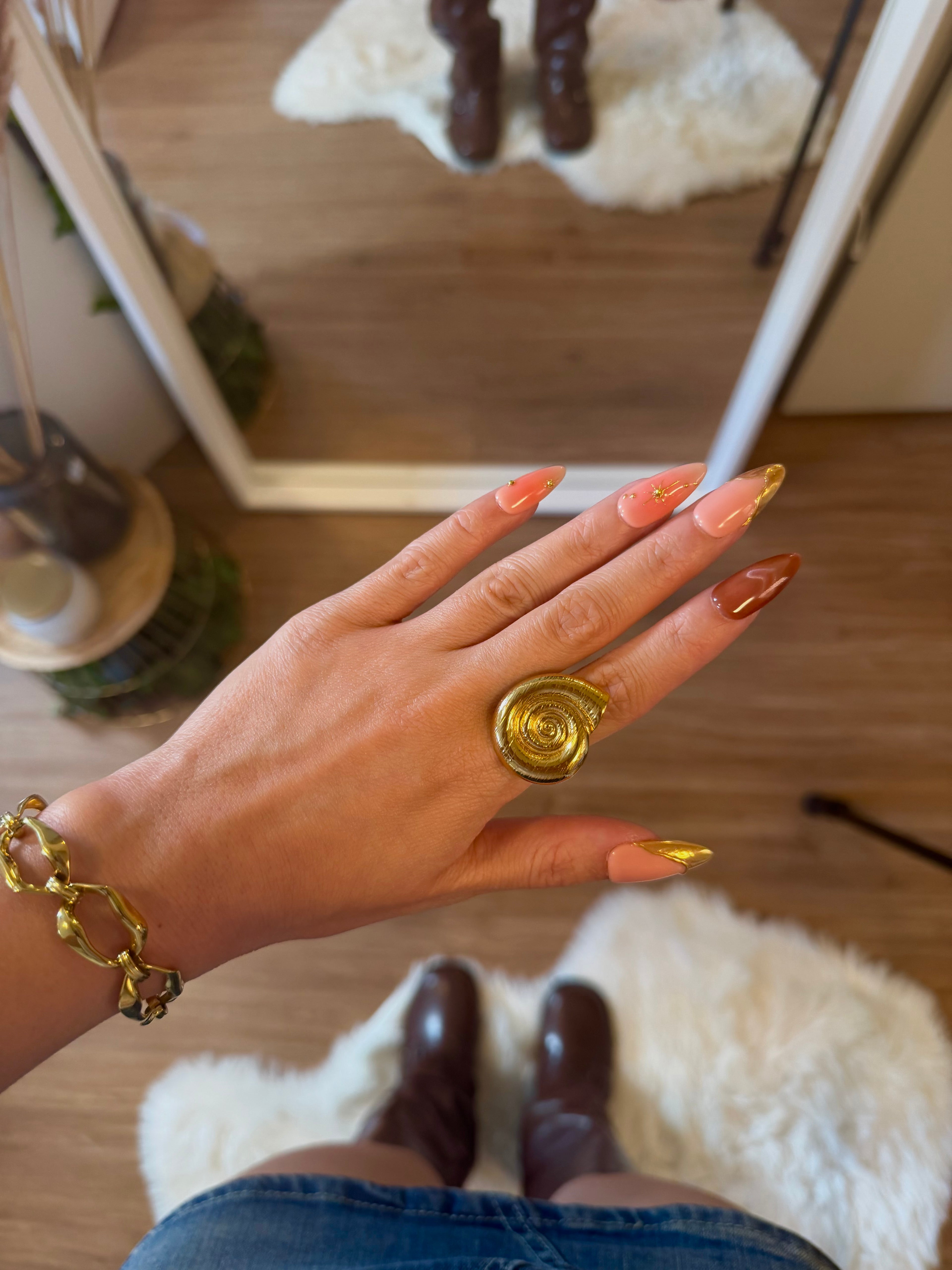 Nautilus Twist Ring