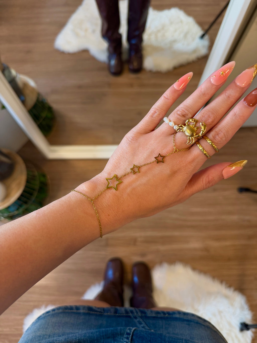 Stella Élira Handchain