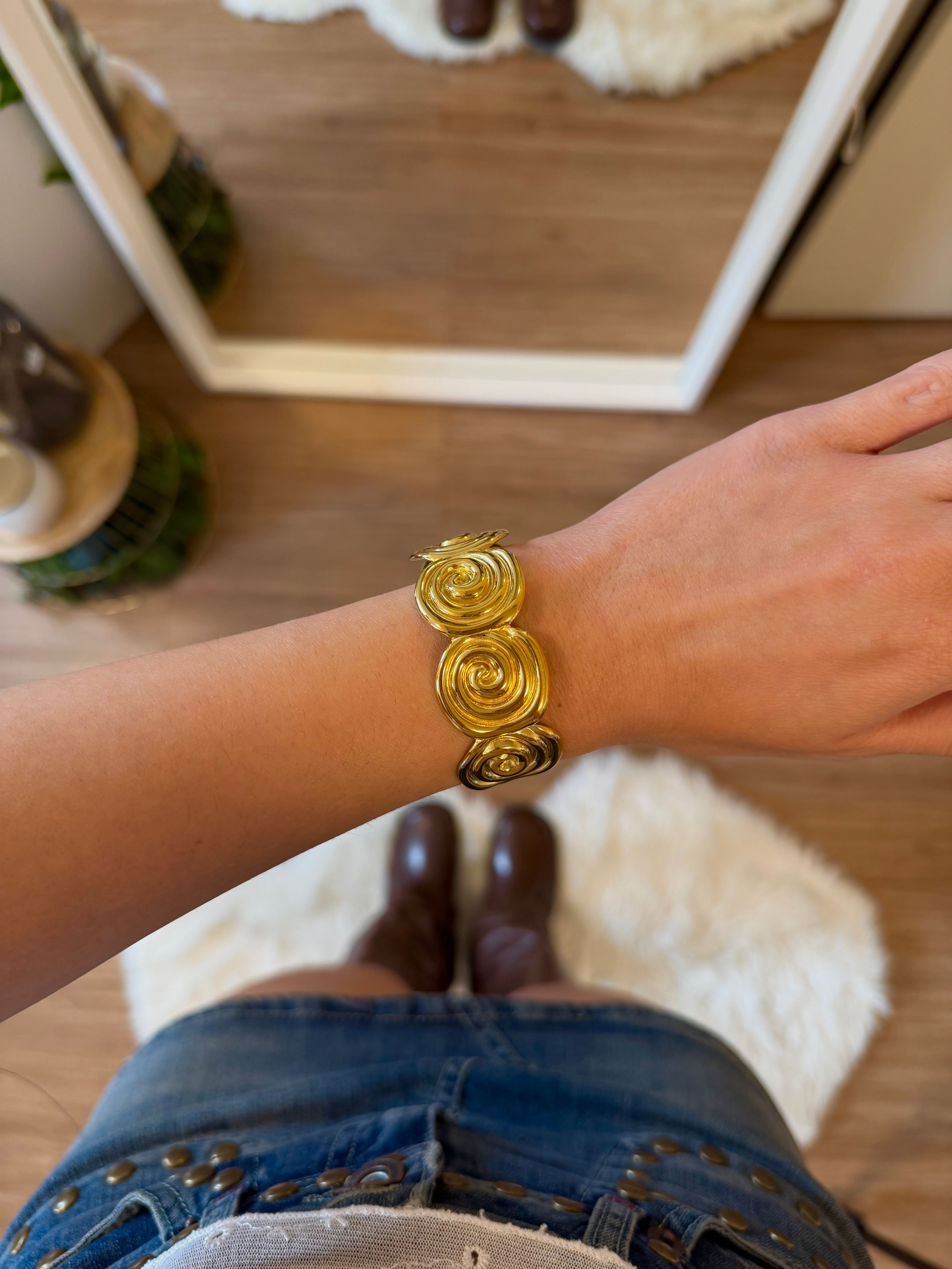 Solara Tides Bangle
