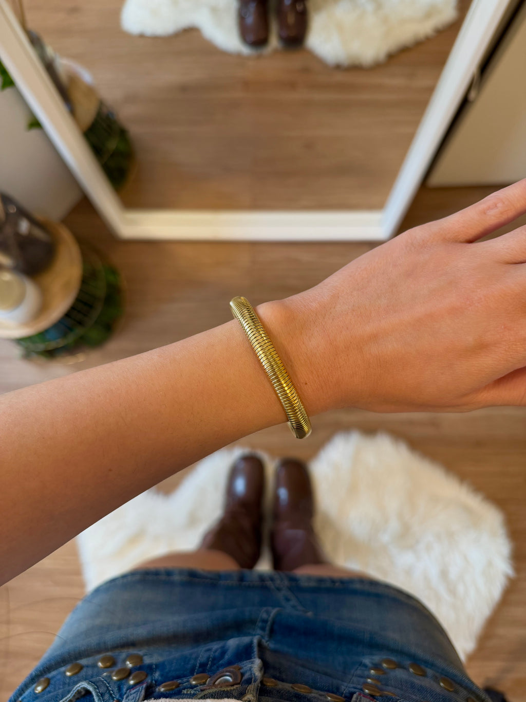 Coil Bangle Mini