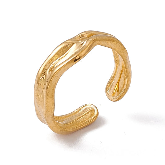 Sleek arc ring